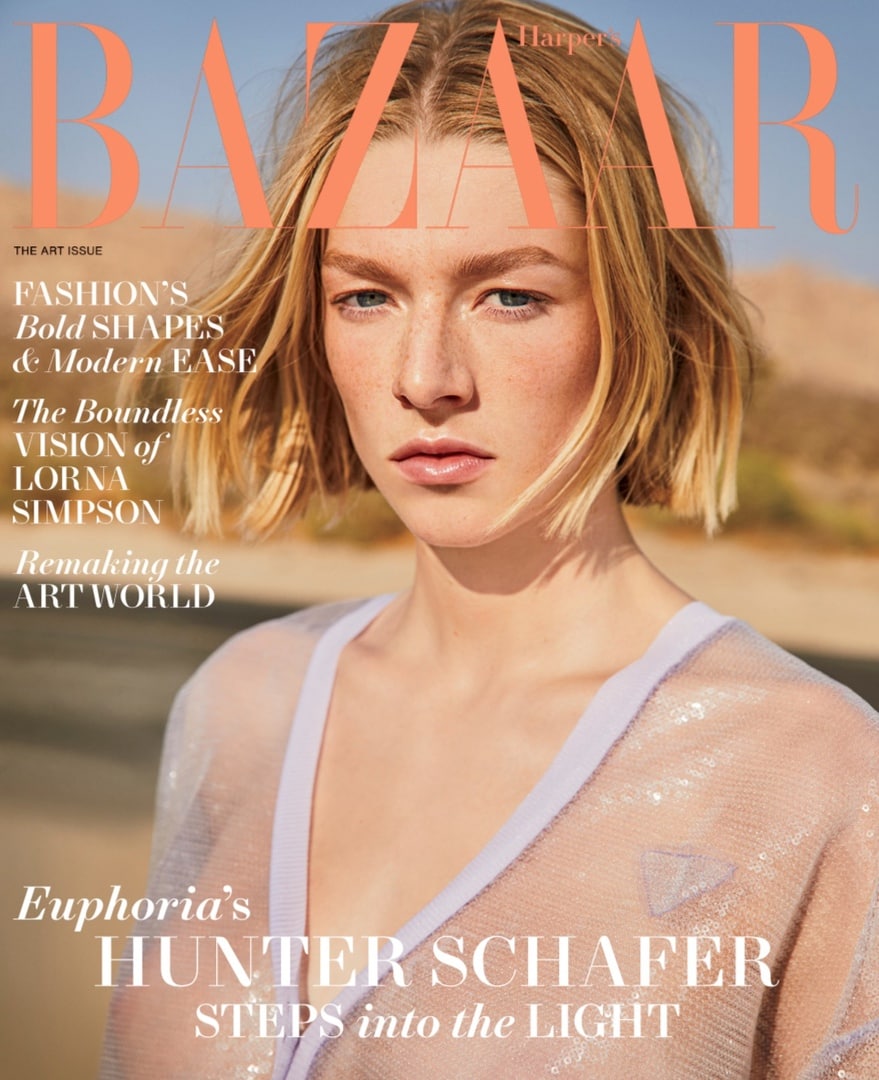 《Harper's Bazaar USA》  January 2022  128M